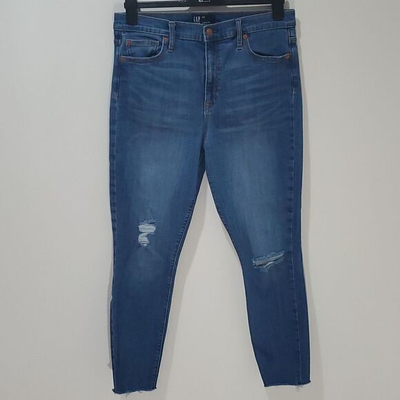 Gap distressed crop jeans - Picture 1 of 7